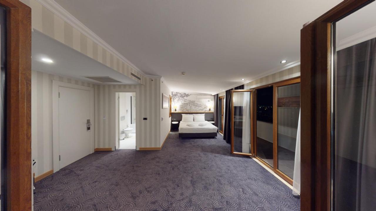 Double Royal Hotel Коджаэли Экстерьер фото