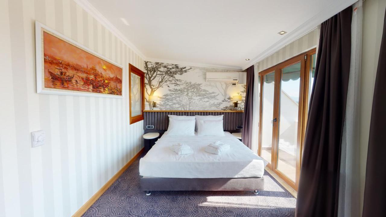 Double Royal Hotel Коджаэли Экстерьер фото