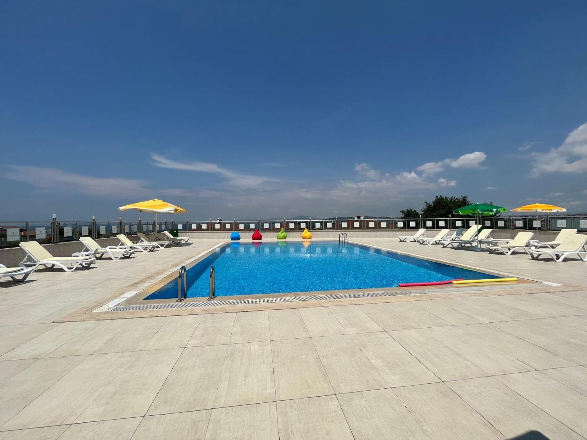 Double Royal Hotel Коджаэли Экстерьер фото