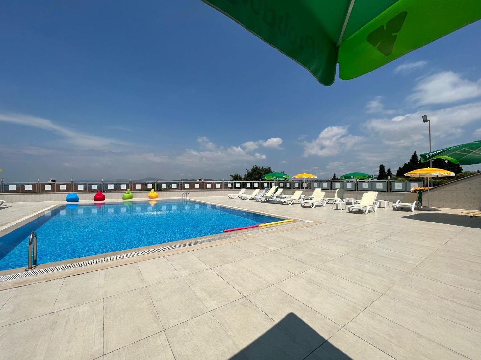 Double Royal Hotel Коджаэли Экстерьер фото